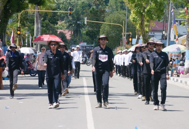 
 PT Vale IGP Pomalaa ikut memeriahkan gerak jalan indah dalam rangkaian peringatan HUT ke-80 RI, Rabu (13/8/2025).