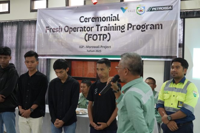 
 Peserta Technician Development Program dan Fresh Operator Training.