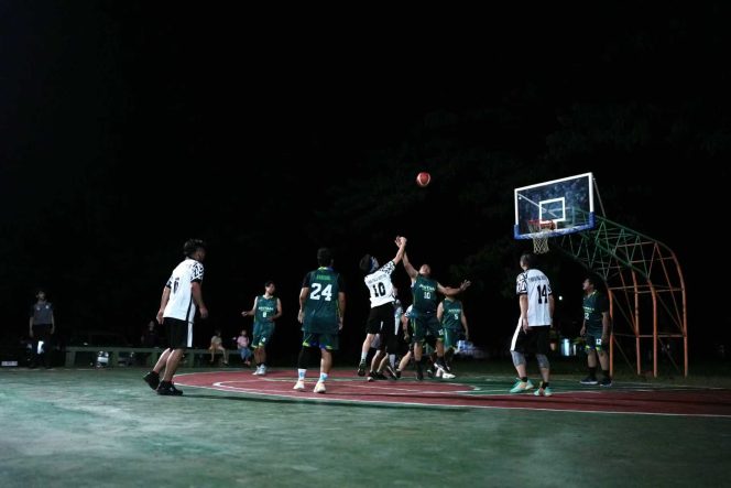 
 Turnamen bola basket antara ANTAM dan IPIP.