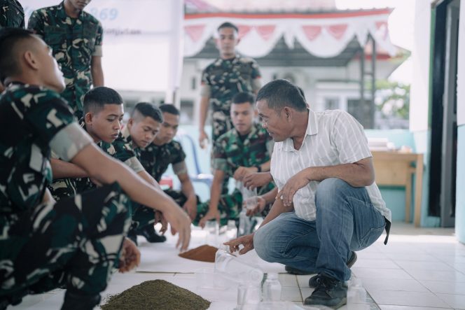 
 Wujudkan Ketahanan Pangan, PT Vale Gandeng Yonif 869 Taawu dalam Pelatihan Pertanian Sehat Ramah Lingkungan