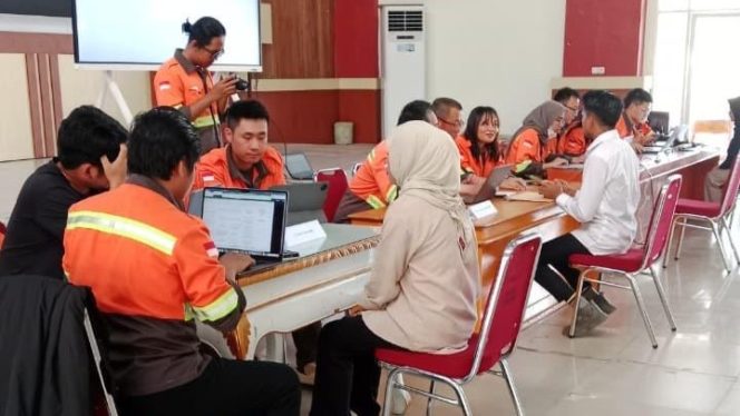 
 Alumni USN Kolaka Ikuti Walk In Interview PT IPIP