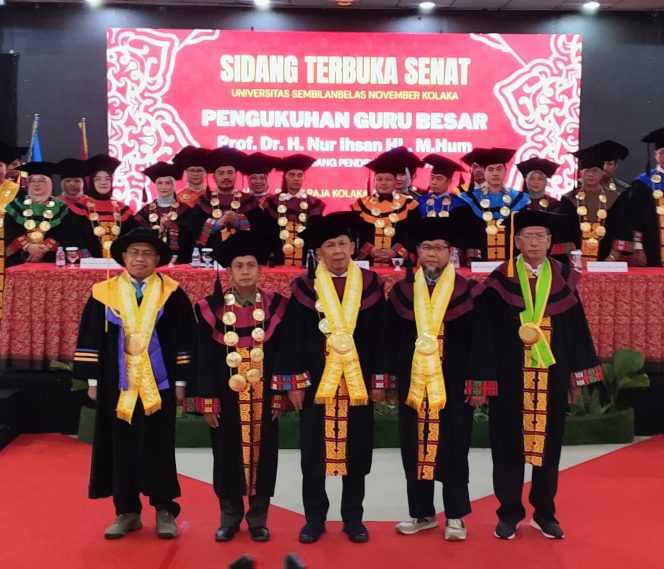 
 Nur Ihsan Resmi Dikukuhkan Sebagai Guru Besar