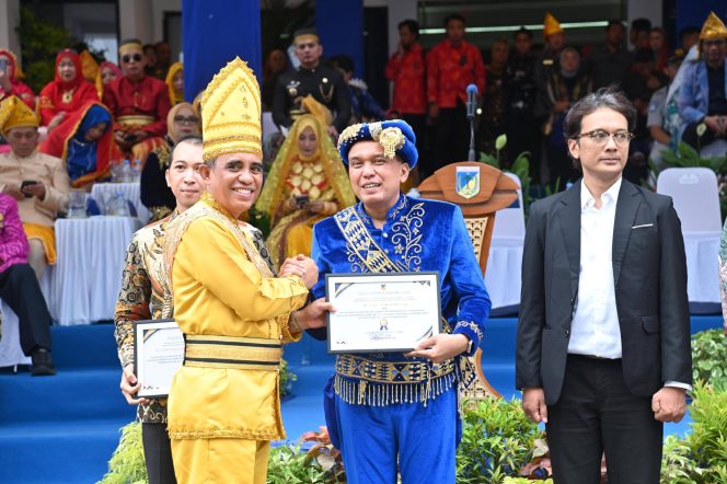 
 Tegaskan Peran Strategis dalam Mendorong Pembangunan dan Nilai bagi Negara, PT Vale Raih Penghargaan dari Gubernur Sulteng